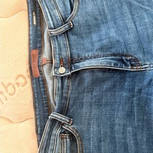 Judy Blue Mid Rise Boyfriend Jeans